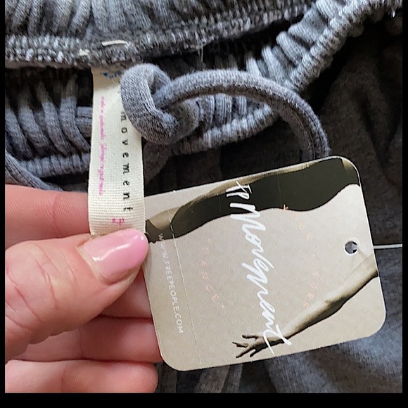 NWT FREE PEOPLE MOVEMENT SWEATPANTS BLACK LOUNGE SLOUCH JOGGER PANT BOYFRIEND S - Picture 14 of 16